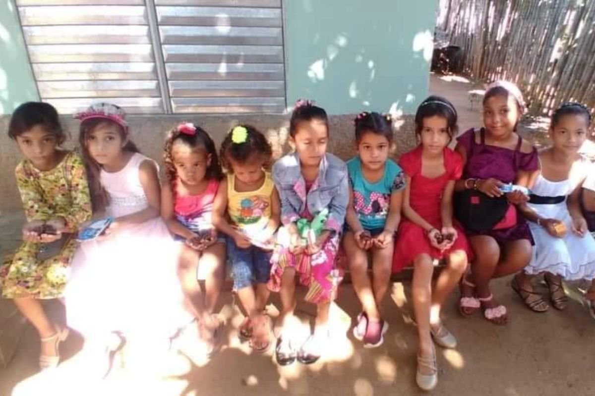 dc372372-a874-41e2-8c2f-3da5cb2ad970